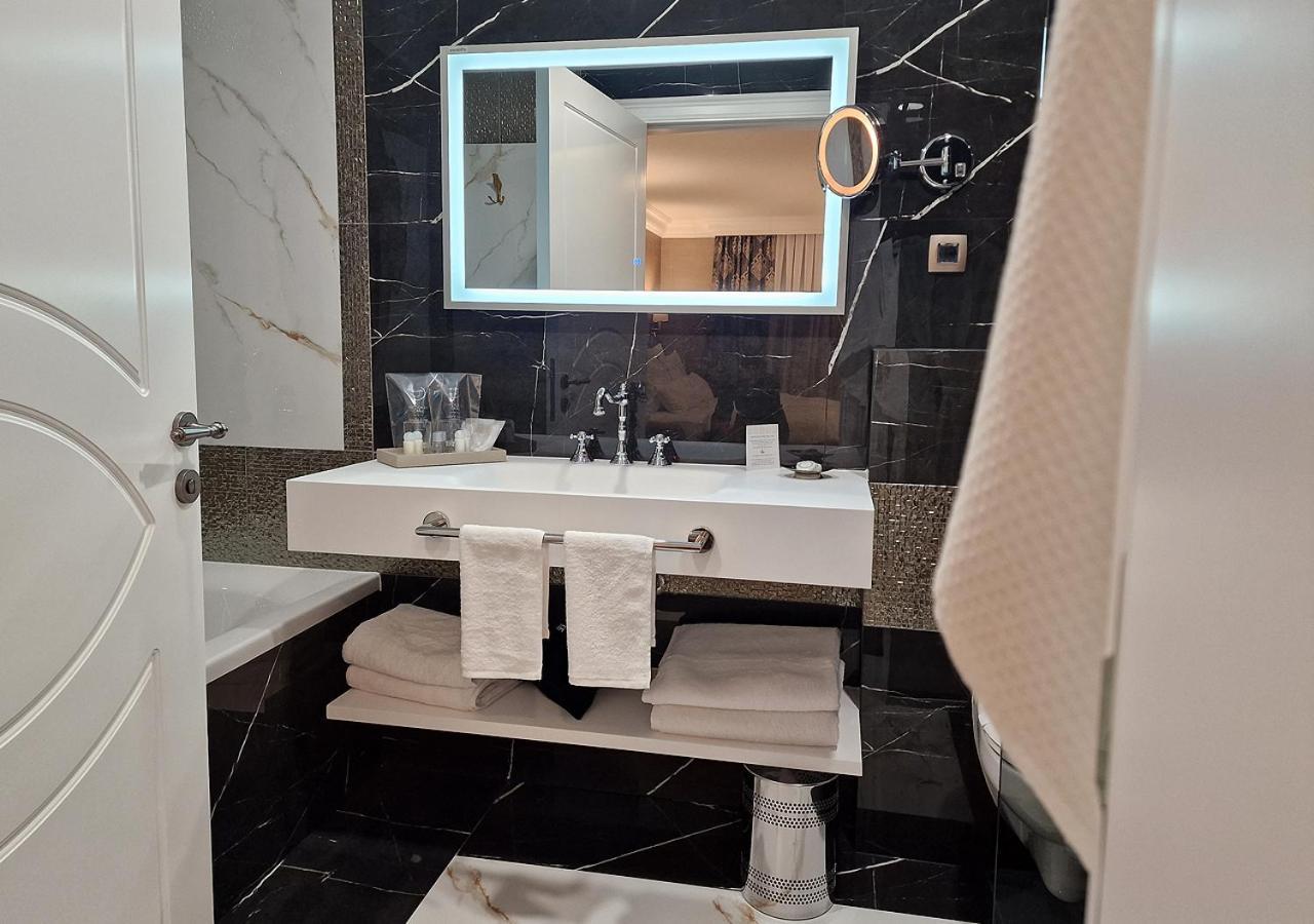Boutique Hotel Bora & Villas Garamm ปาโกชตาเน ภายนอก รูปภาพ