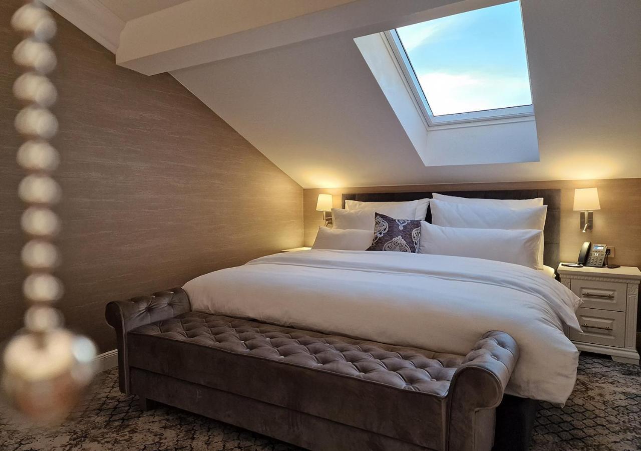 Boutique Hotel Bora & Villas Garamm ปาโกชตาเน ภายนอก รูปภาพ