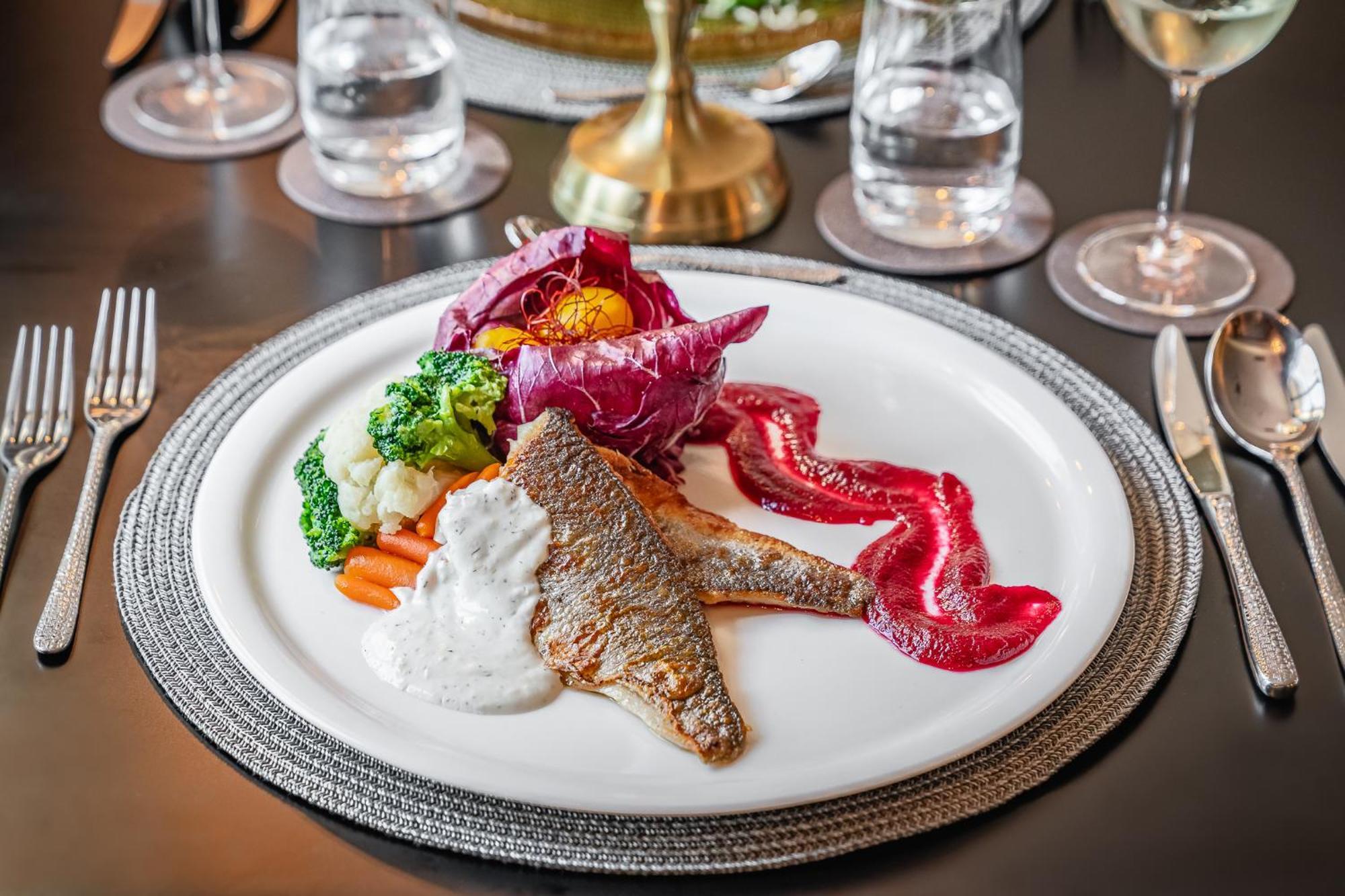 Boutique Hotel Bora & Villas Garamm ปาโกชตาเน ภายนอก รูปภาพ
