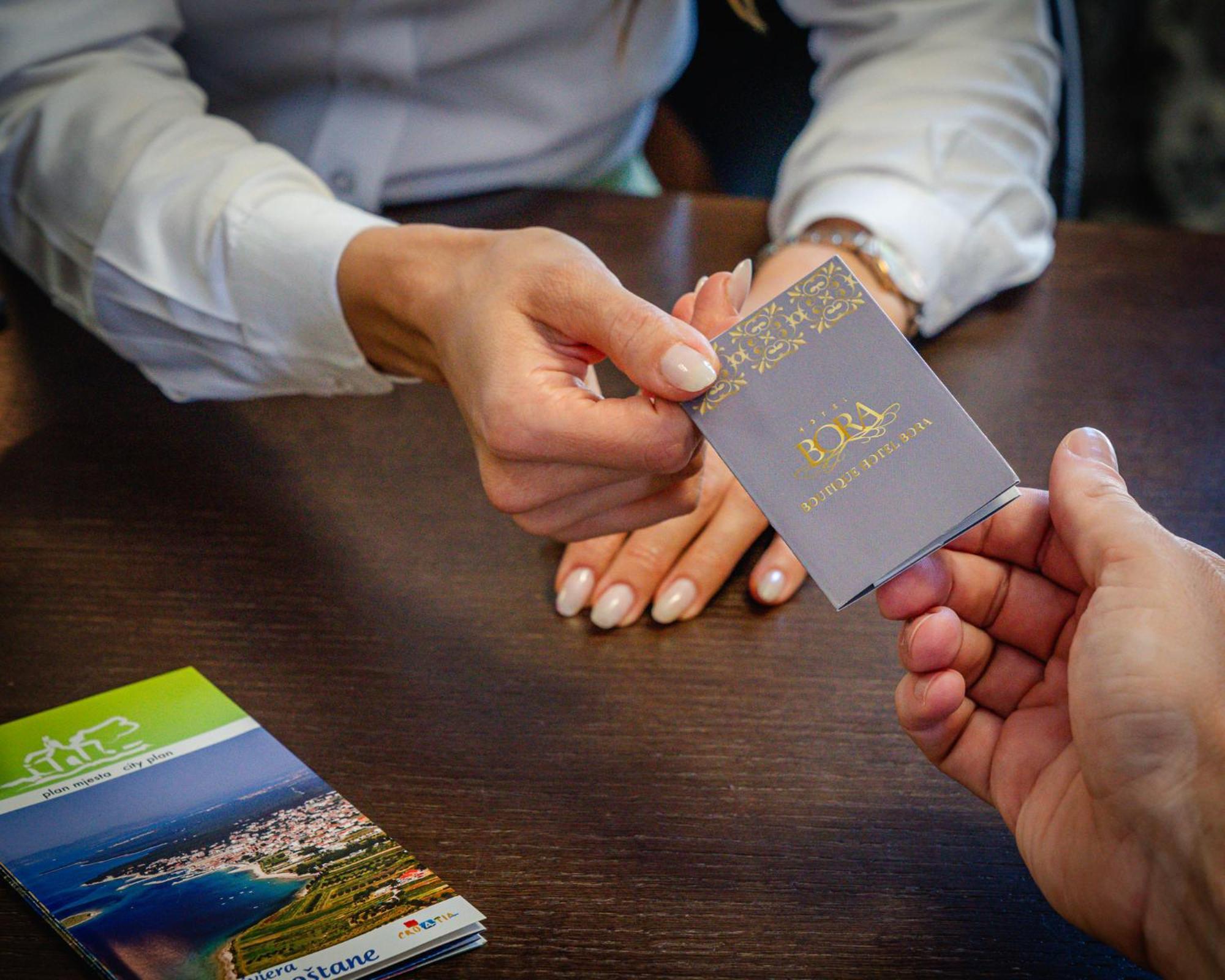 Boutique Hotel Bora & Villas Garamm ปาโกชตาเน ภายนอก รูปภาพ