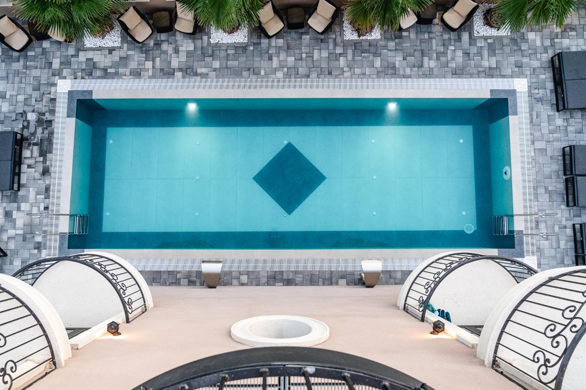 Boutique Hotel Bora & Villas Garamm ปาโกชตาเน ภายนอก รูปภาพ
